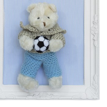 Porta Maternidade Quadro Urso Bege Roupa de Crochê e Bola de Futebol